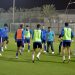 إحماء لاعبي منتخب الكويت الوطني استعداداً لمباراة السعودية بـ«خليجي 24»