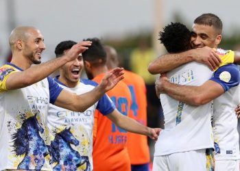 احتفال فريق النصر بأحد أهدافه في مرمى الفيحاء