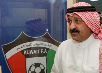 أحمد اليوسف رئيس الاتحاد الكويتي لكرة الكرة القدم - الدوري الممتاز