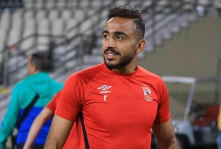 محمود عبد المنعم كهربا لاعب الأهلي المصري