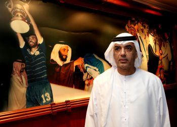 عبد الكريم خماس كابتن المنتخب الوطني الإماراتي والنصر سابقا