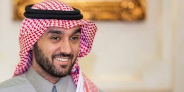 وزير الرياضة السعودي الأمير عبدالعزيز الفيصل