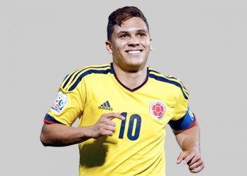 نجم كولومبيا كوينتيرو يقترب من الدوري الإماراتي