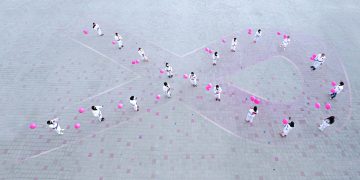 لاعبات الجوجيتسو يطلقون حملة الكشف المبكر عن سرطان الثدي
