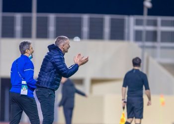 التعاون السعودي - كارتيرون مدرب الفريق