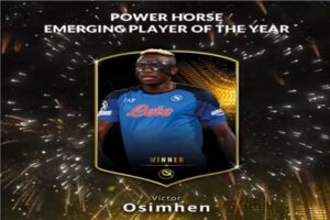 فيديو.. النيجيري " أوسيمين" يخطف جائزة أفضل لاعب شاب.. جلوب سوكر