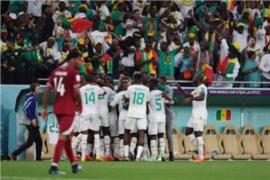 السنغال تقصي قطر بالثلاثة من مونديال 2022 