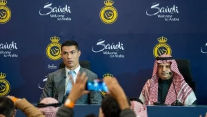 رونالدو يتحدث "العربية" أمام جماهير النصرالسعودي