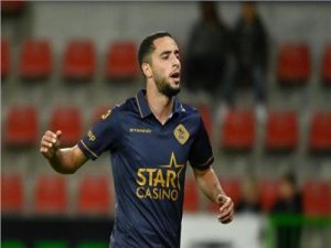 لاعب مغربي بلجيكي يتعرض لحادث مروع